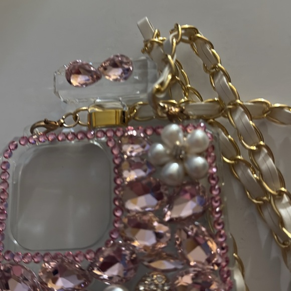 iPhone 13 Pro Max Case - Picture 3 of 5